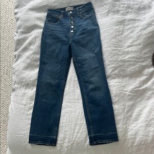 Abercrombie & fitch ultra high rise ankle straight - size 27. Never worn!